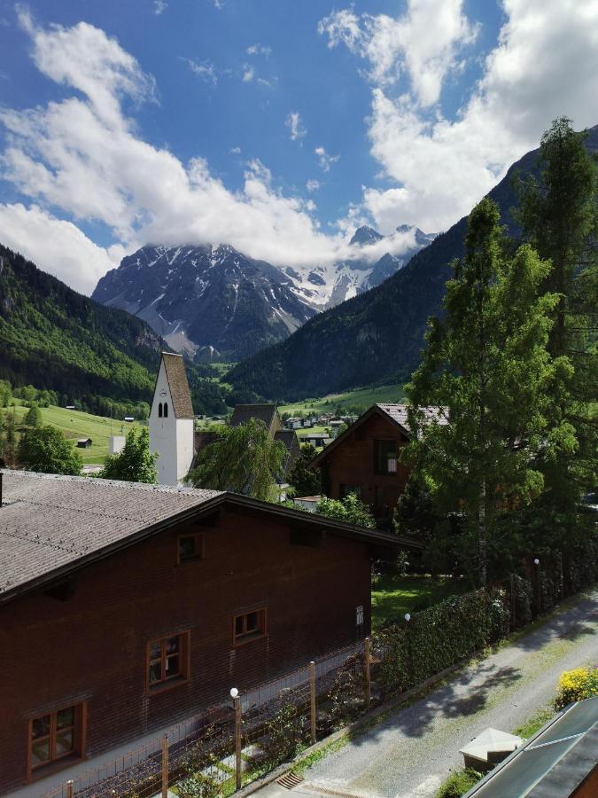 Haus Tuklar Hotell Brand  Exteriör bild